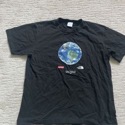 Supreme Earth Globe T Shirt Medium 