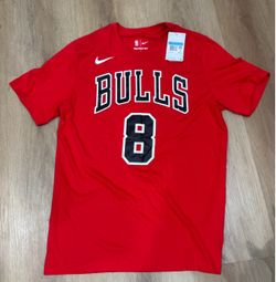 Nike authentic NBA shirt. Never worn. Has tags. Size M.