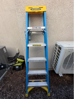 Brand New 6ft Werner Fiberglass Step Ladder