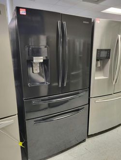 Samsung 4‑Door French Door Fridge – Black Stainless, Ice/Water