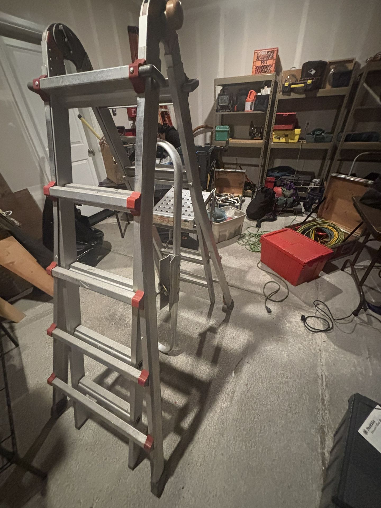 5 Stepper Little Giant. With Work Platform & Wing Span Attachment