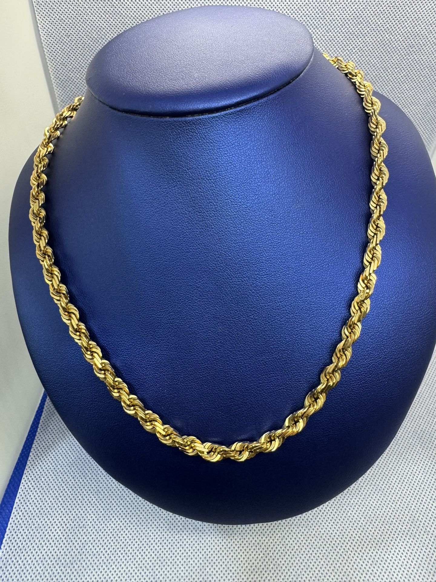 10kt, Solid Rope 58.6g 🤯 