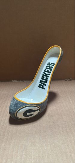 NFL Green Bay Packers High Heel Wine Bottle Holder – Fan Cave Decor