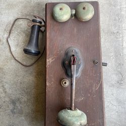     Antique 1907 Chicago Wall Telephon