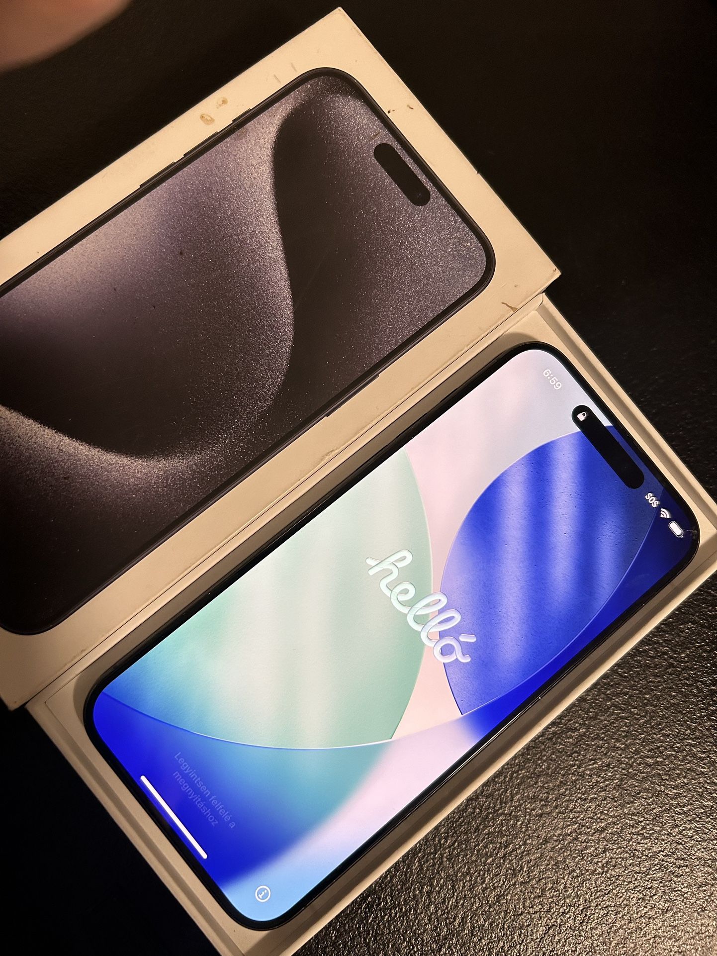 iPhone 15 Pro Max (528GB) UNLOCKED