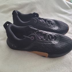 Under Armour Men's TriBase Reign 5 training shoe - size 10.5