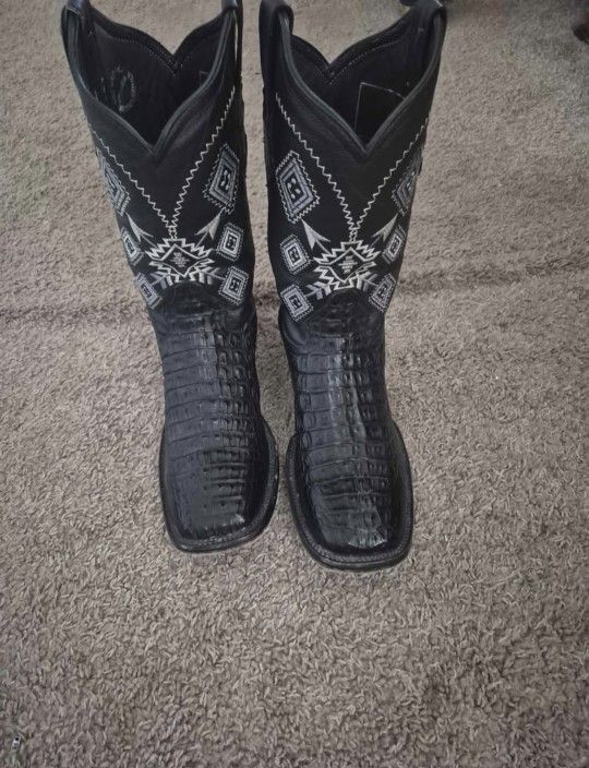 Men’s Genuine Crocodile Cowboy Boots w/ Matching Belt – Size 10.5
