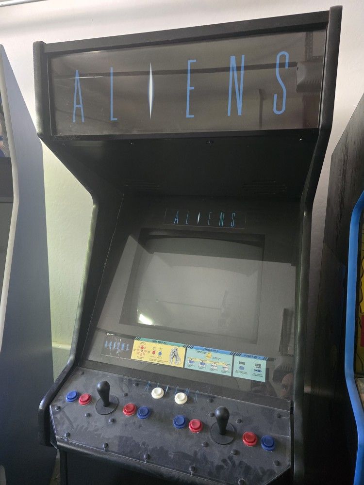 Konami ALIENS Arcade Game