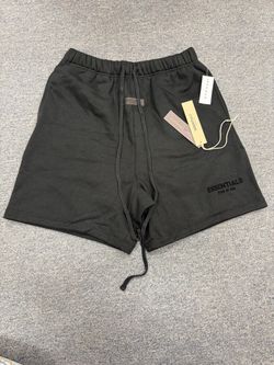 Essential shorts - black
