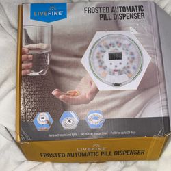 Live fine automatic 28 Day Pill Dispenser- White - In Box 