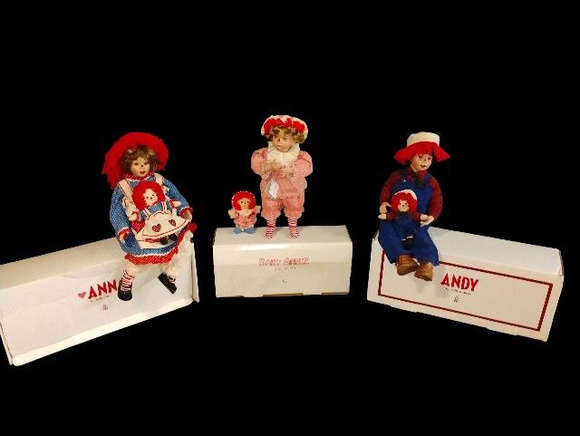 Raggedy Andy, Ann And Baby Annie 22" Dolls