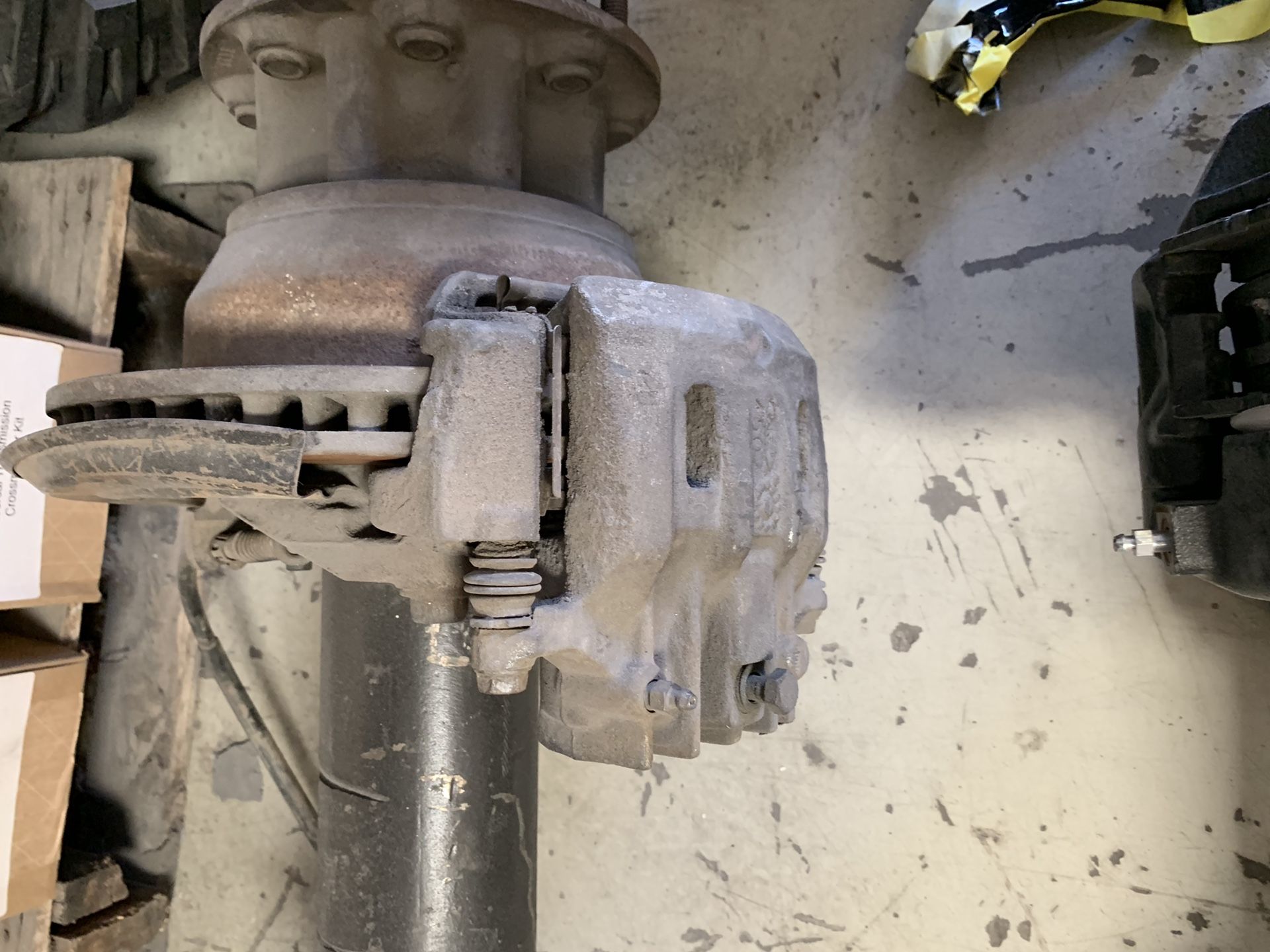 Dana 80 Dually Rear Axle with 410 gears, limited Slip, and Disc Brakes