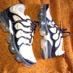 Nike Air vapor max plus size 8.5