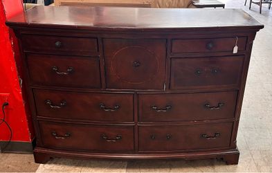 Vintage Drexel Heritage Mahogany Bow-Front Combo Dresser