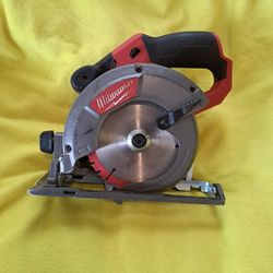 M12 MILWAUKEE CIRCULAR SAW 