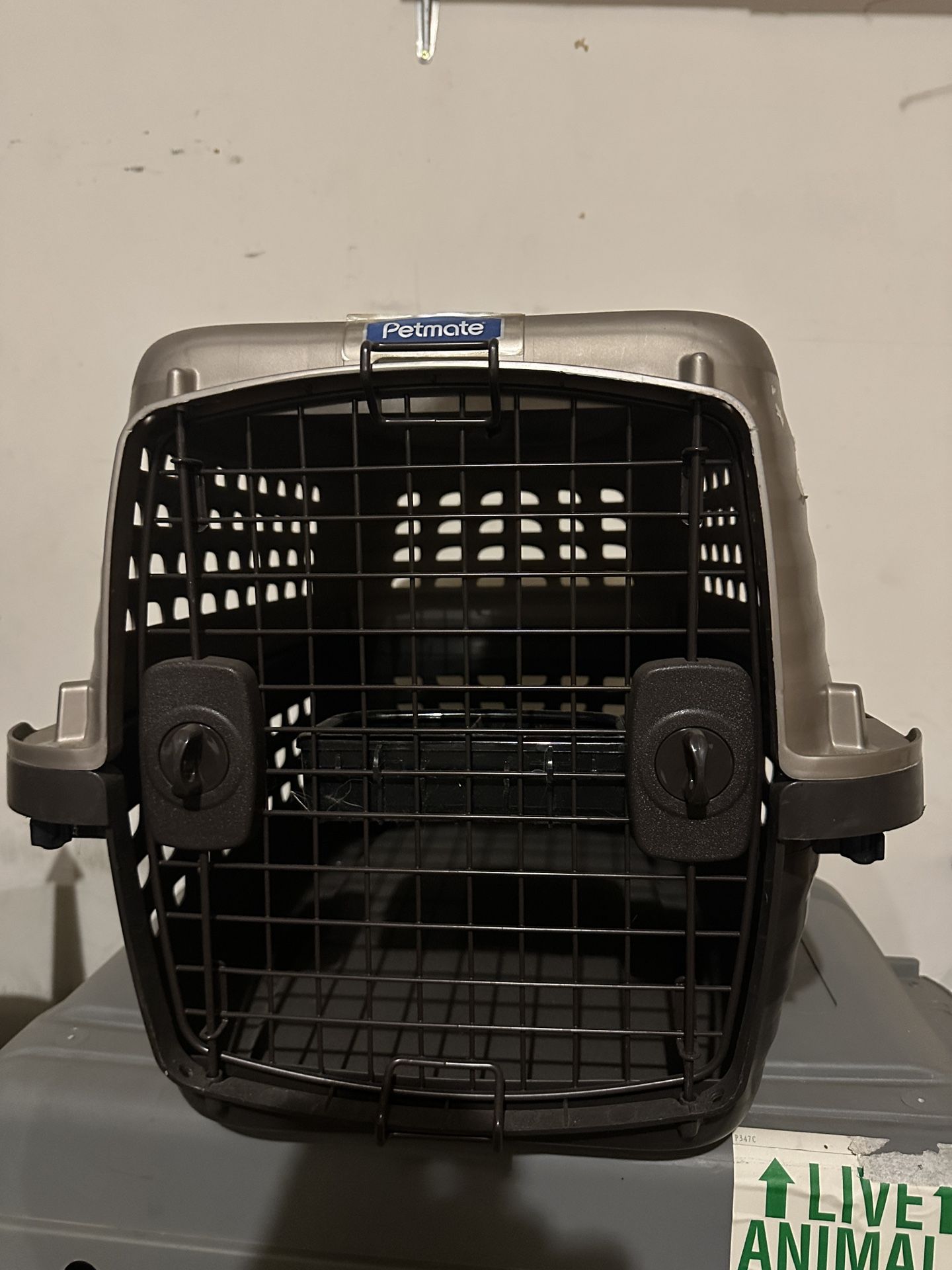 Top Paw Portable Pet Kennel
