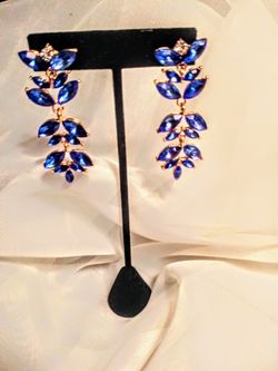 Earings