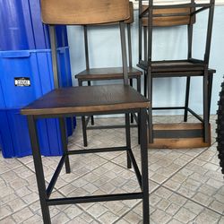 set of 4 chairs