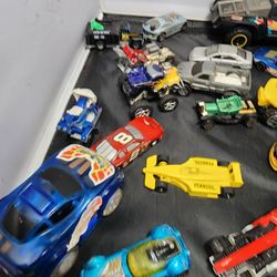 29 used die cast cars 1:64 and higher. Used. Avondale