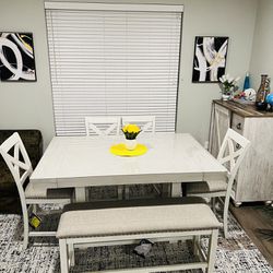 Dining Table Set Like New & Expandable 