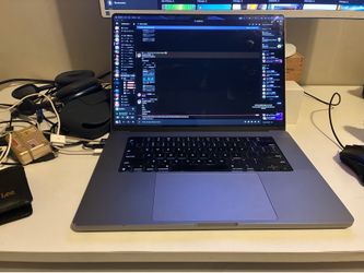 MacBook Pro 16" M2 Max – 64GB RAM / 1TB SSD / 38-Core GPU (AppleCare active )