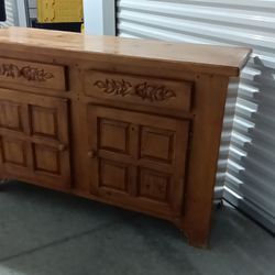 Solid Wood 2 Piece Hutch 