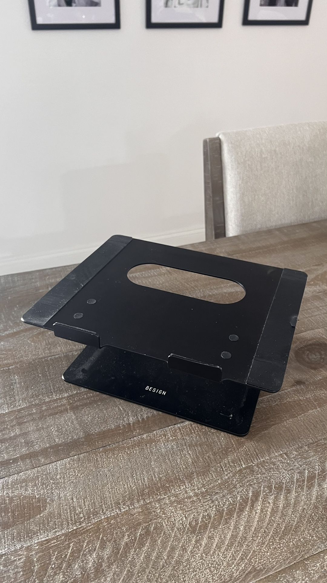 Adjustable Laptop/Tablet Stand