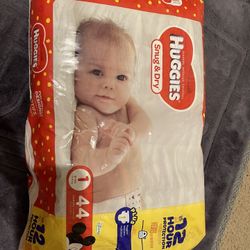 Huggies Diaper Size 1 Snug & Dry 