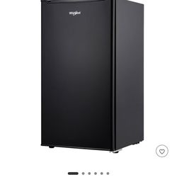 Mini Fridge & Ninja Air Fryer