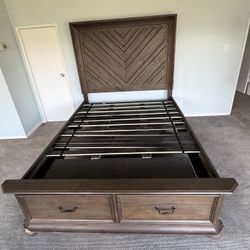 Wood Bed Frame 