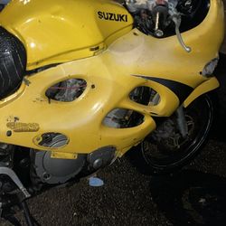 2001 Suzuki Katana 600R