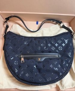 LOUIS VUITTON PARIS - Loop Hobo Pocket M11979