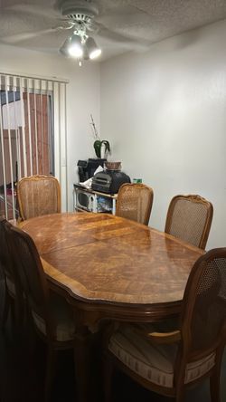 Wood Dining Table with 6 chairs