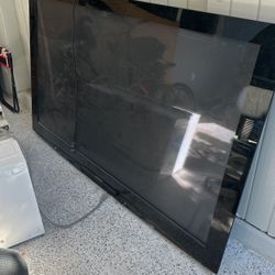 Flat Tv 65 To 70 Don’t Know But It’s A Big Tv