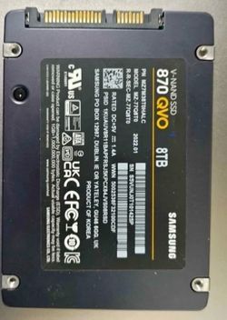 Samsung 870 QVO 8TB 2.5" SATA III Internal SSD