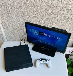 Playstation 4 Slim