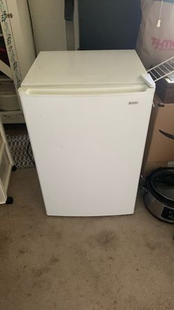 Mini Fridge