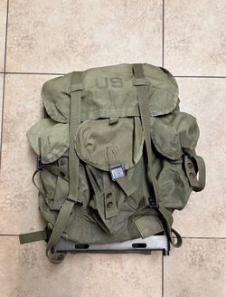 Military Surplus Rucksack w/ frame