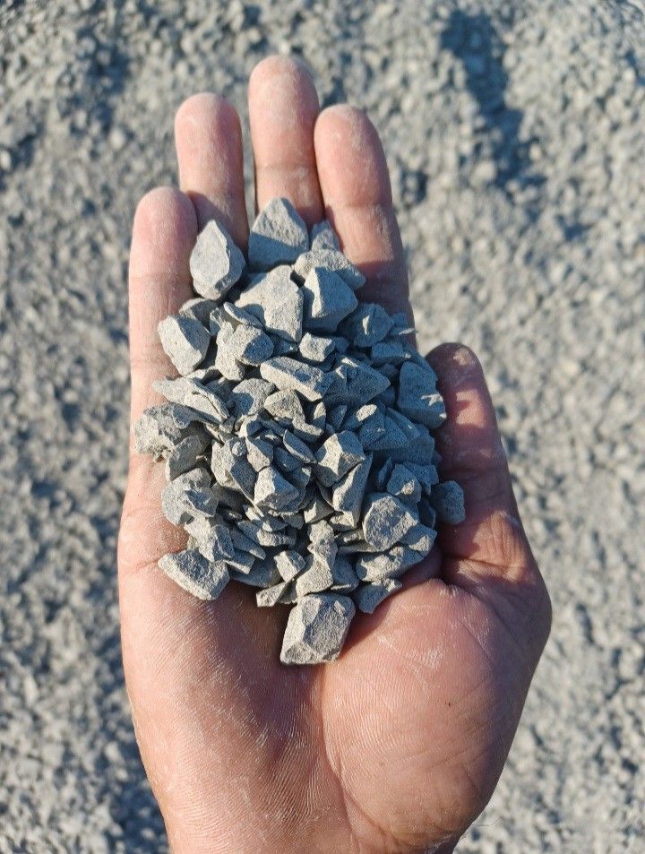 Top Soil Sand Rock Gravel Delivery 