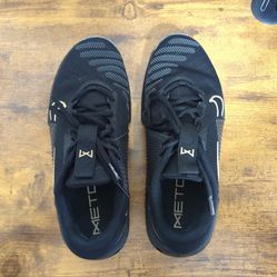 Nike Metcon 9 Black/Gum – Size 9.5 – Great Condition