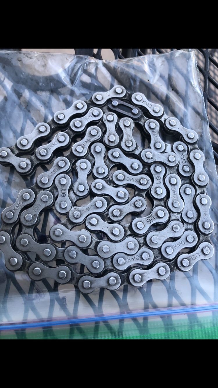 90s Oldschool KMC CHAIN 90 LINKS