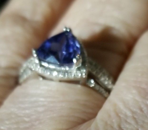 Trillion 3Ct tw Tanzanite and Diamond Ring, SS, EUC