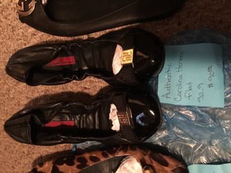 Carolina herera flats