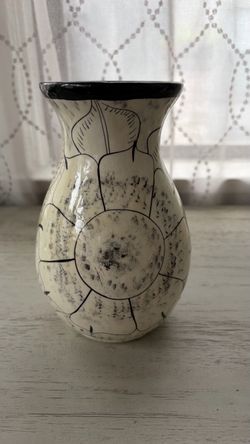 7” Handcrafted Raku Art Pottery Vase – Black & White Floral