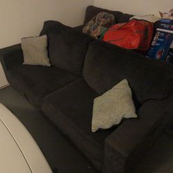 Moving Need Couch Gone As Soon As Possible 