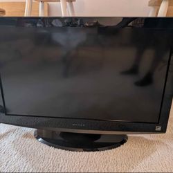 Dynex 32" LCD TV with Roku