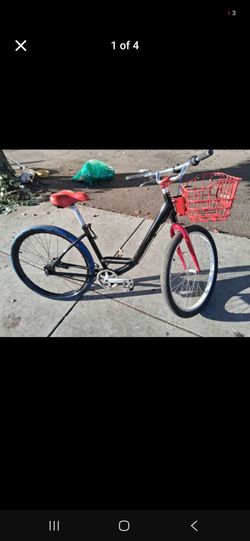 Supreme dlx cruiser bike