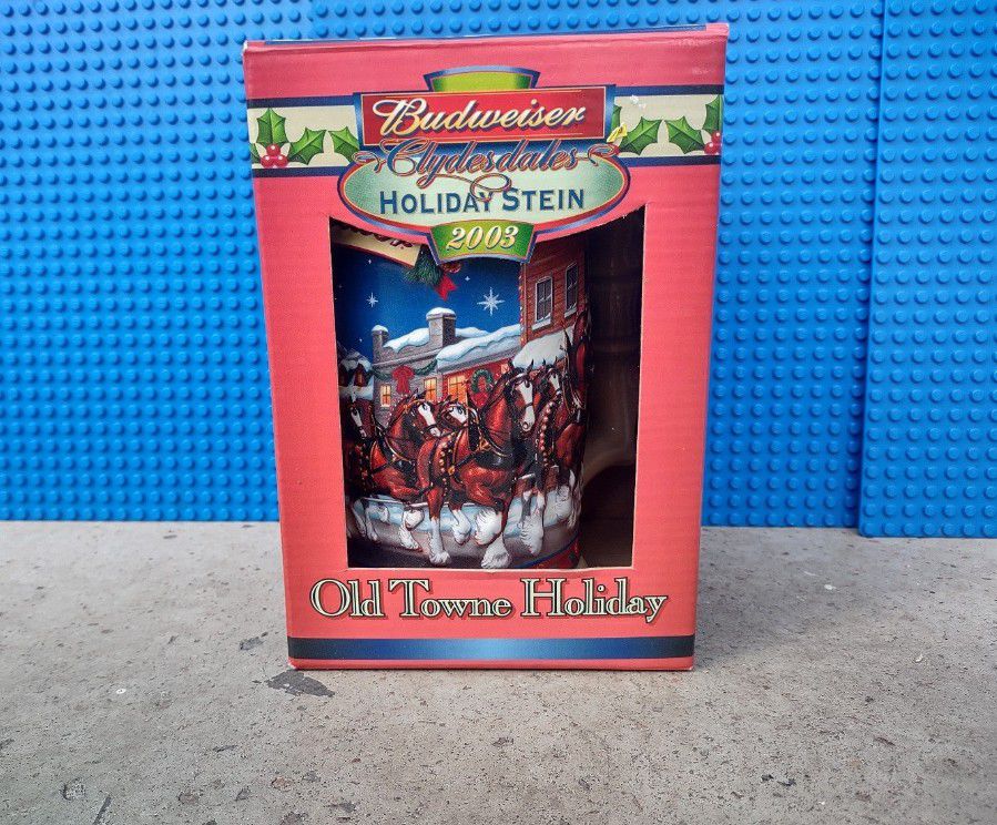NIP Budweiser Holiday Stein 2003 Clydesdales "Old Towne Holiday"