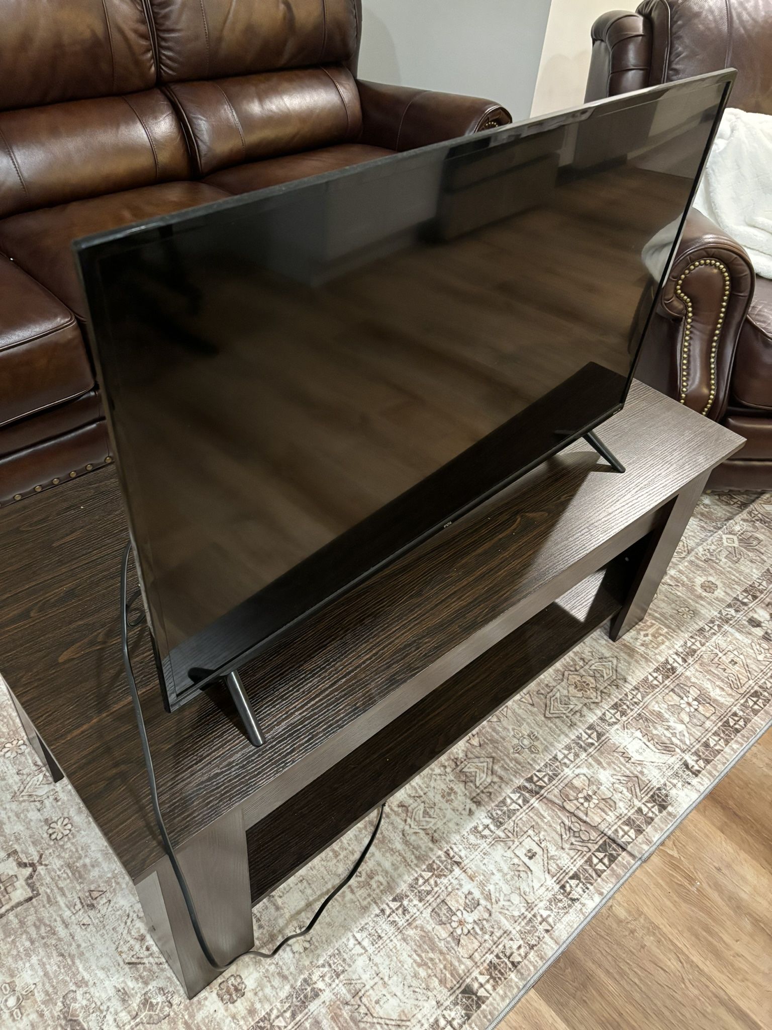 “40 TCL TV