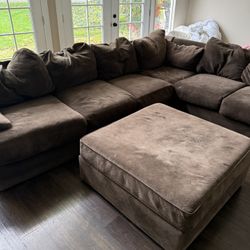 Large Sectional Brown Couch With Ottoman 